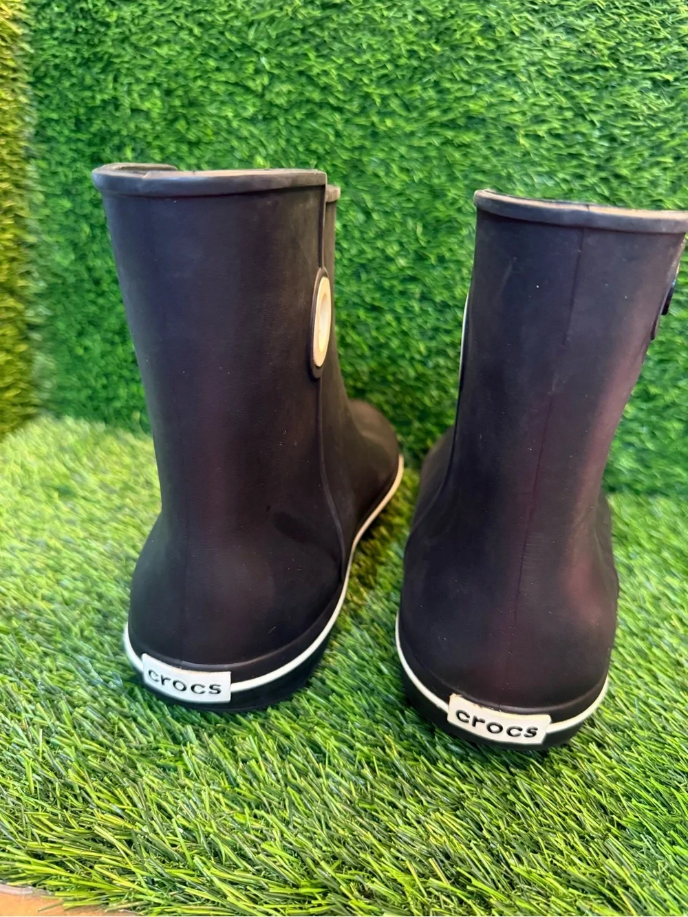 Crocs women jaunt shorty black Rain Boots - Lightweight Waterproof Style W10